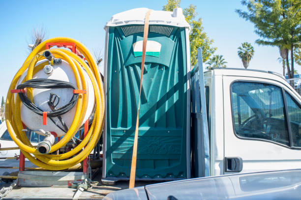 Portable Toilet Options We Offer in Cloverdale, VA