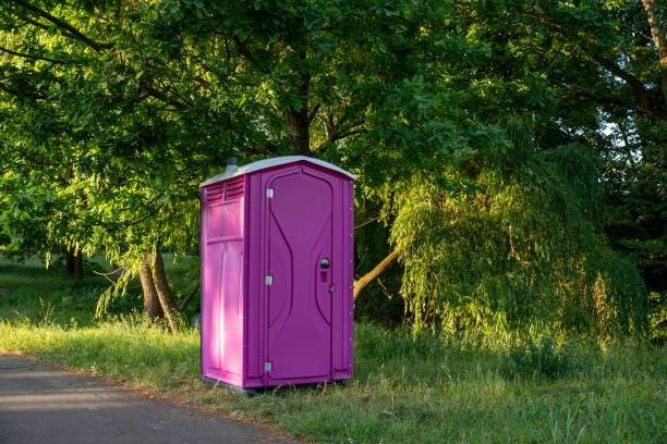 Best Temporary restroom rental  in Cloverdale, VA